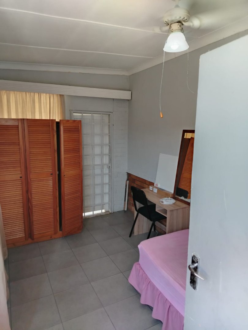 11 Bedroom Property for Sale in Park West Free State